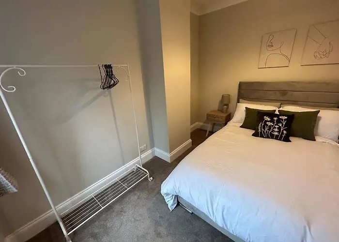 2 Bedroom Home Full Of Character